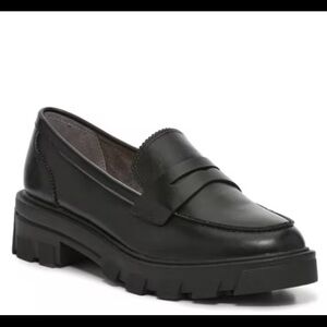 Crown Vintage Lane Loafer size 6